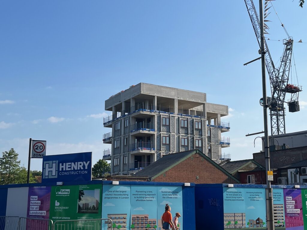 Henry Construction Dean Gardens in West Ealing. Photo: EALING.NEWS
