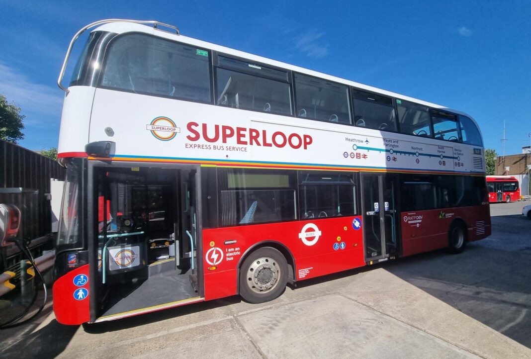Superloop SL9 bus. Photo: TfL