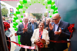 Councillor Mohinder Midha opening Texaco Viaduct Service Station. Photo: Golden Cross Group
