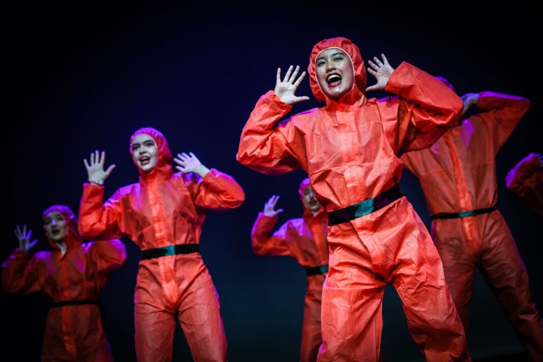 Students performing from Stagecoach Performing Arts School. Photo: Stagecoach