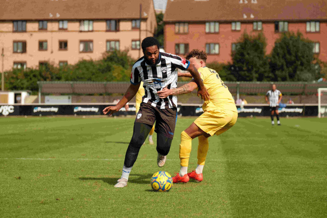 Hanwell Town 1 Swindon Supermarine 0. Photo: Hanwell Town FC